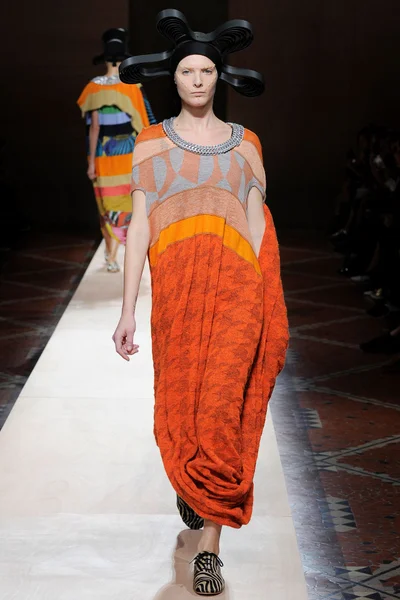 Look 20